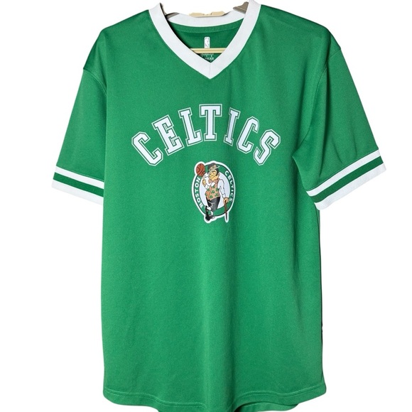 NBA Other - Boston Celtics Swingman Kyrie Irving #11 Jersey Green NBA Youth Size XL